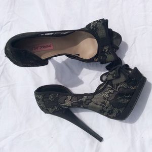 Betsy Johnson Heels